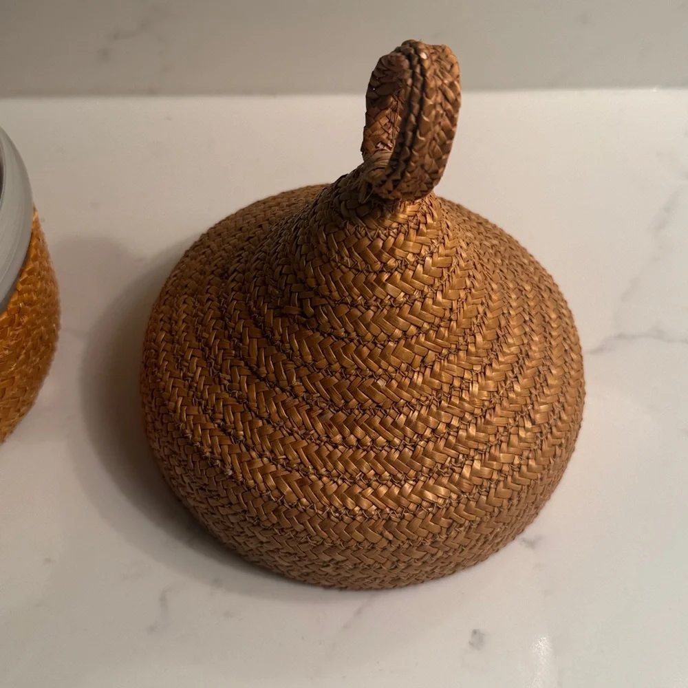 Vintage Woven Raffia  Lidded Box Made in Italy